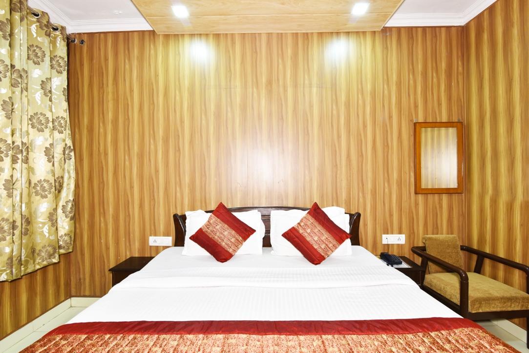 Hotel B-Comfort 암리차르 외부 사진