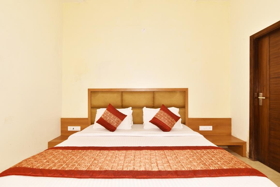 Hotel B-Comfort 암리차르 외부 사진